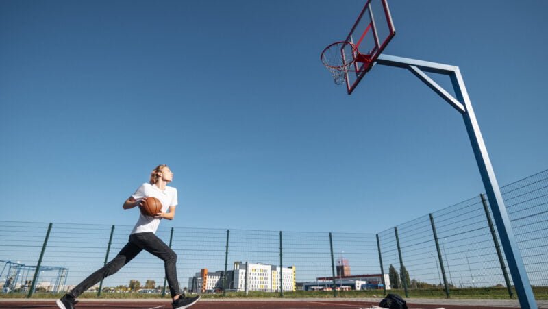 Layup shot basketball